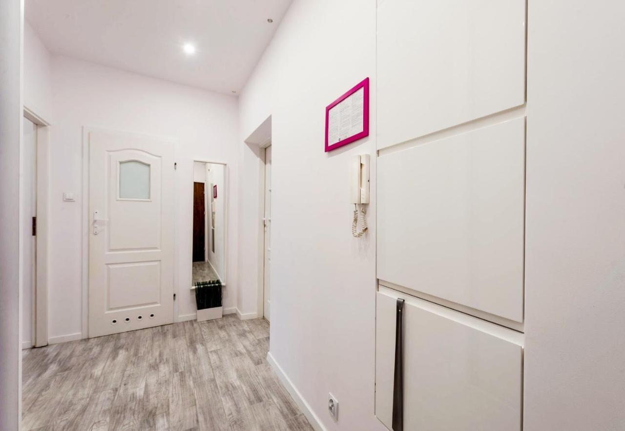 Nalevki Apartment Варшава Экстерьер фото